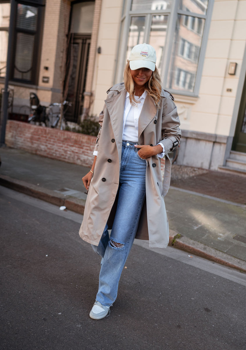 Video & Photo Gallery: How to Style a Trench Coat Outfit - OpalbyOpal
