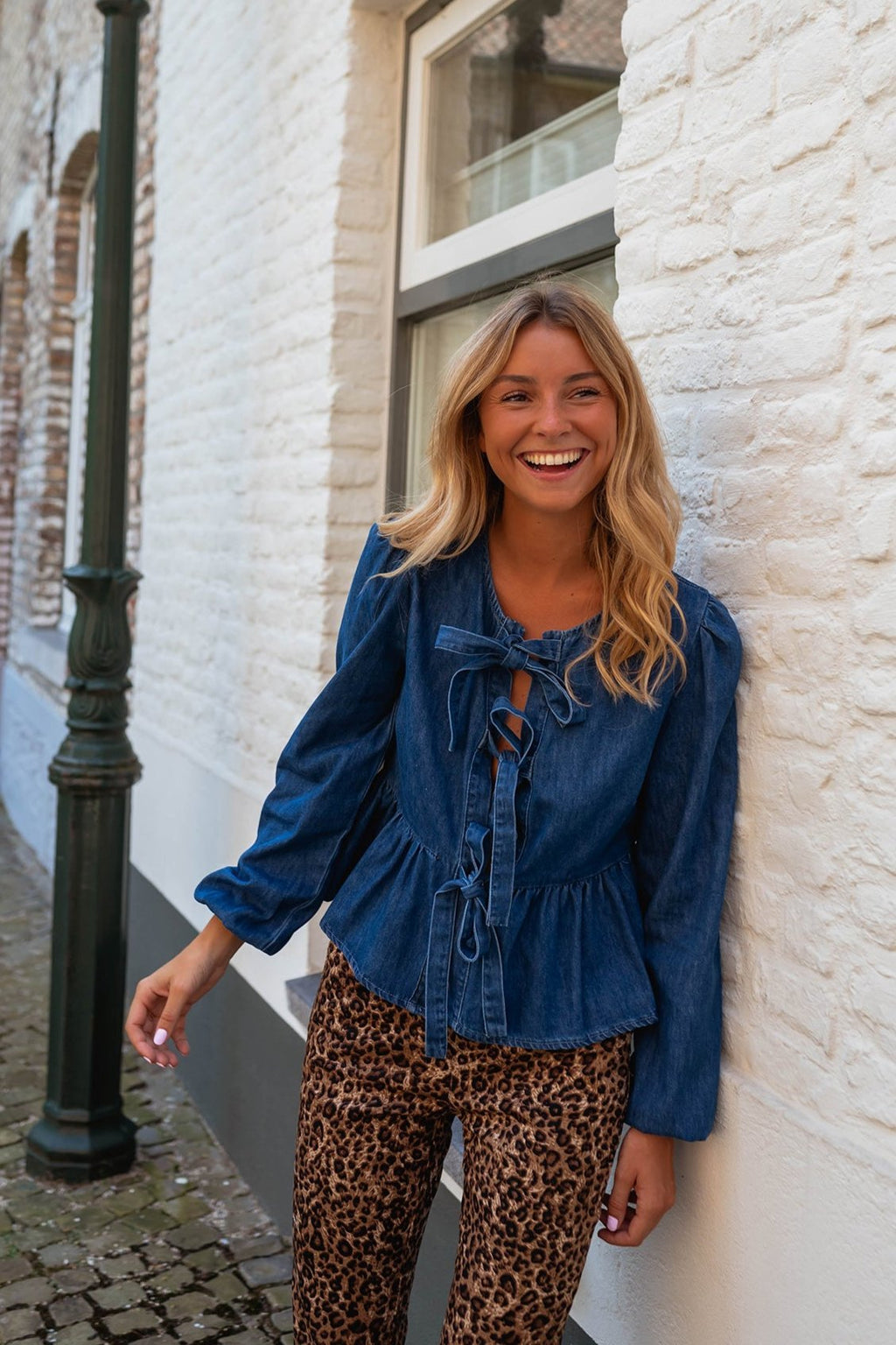 Denim Nyma Blouse – Easy Clothes North America