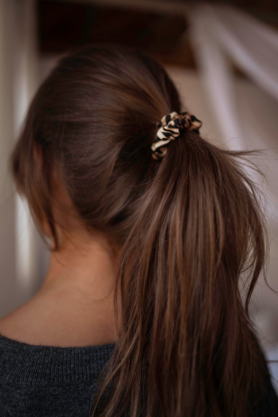 Leopard Fadou Scrunchie