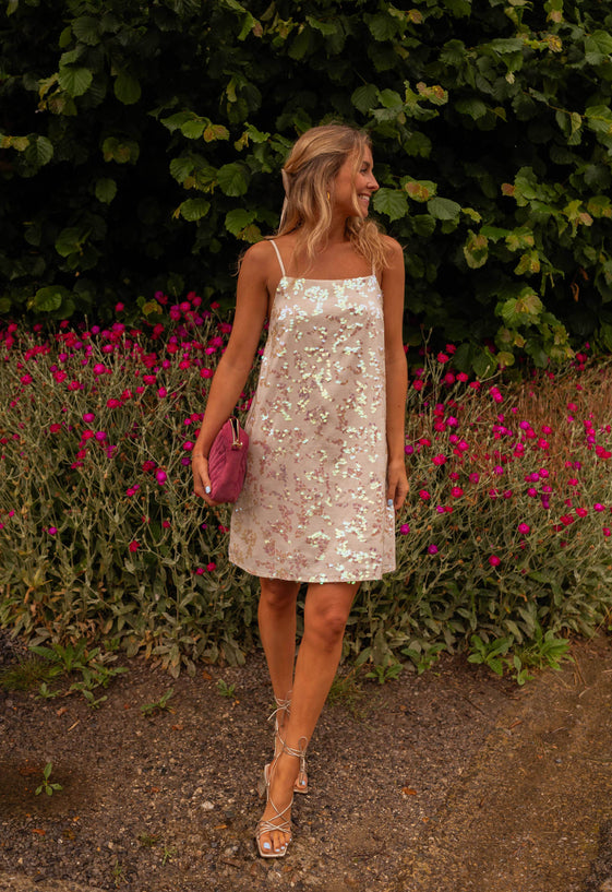 Beige Sequin Mini Dress with Square Neckline, Adjustable Straps & Full Lining Paca Dress by EASY CLOTHES Size L Beige Sequin Mini Dress with Square Neckline, Adjustable Straps & Full Lining Paca Dress by EASY CLOTHES Size L