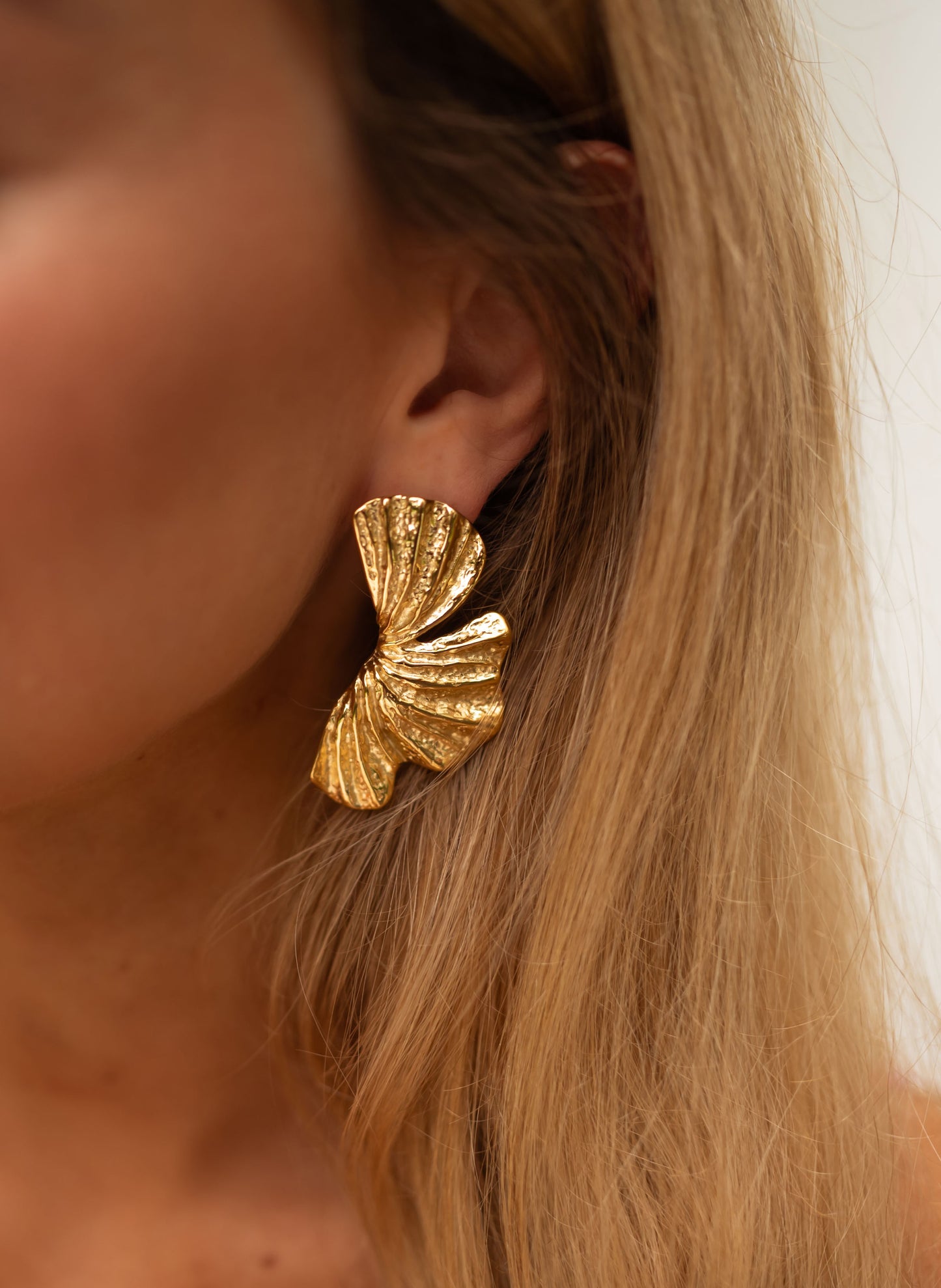 Golden Yaly Earrings