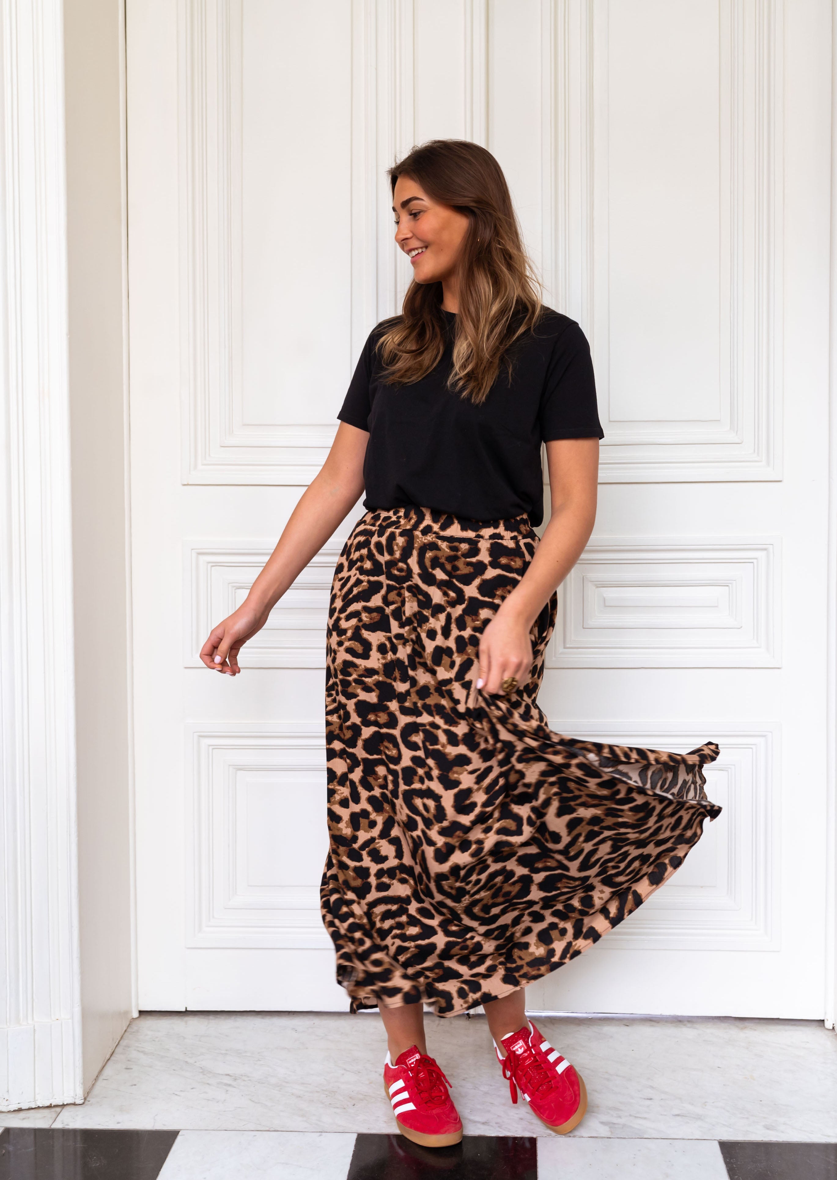 Leopard shopping skirt flowy