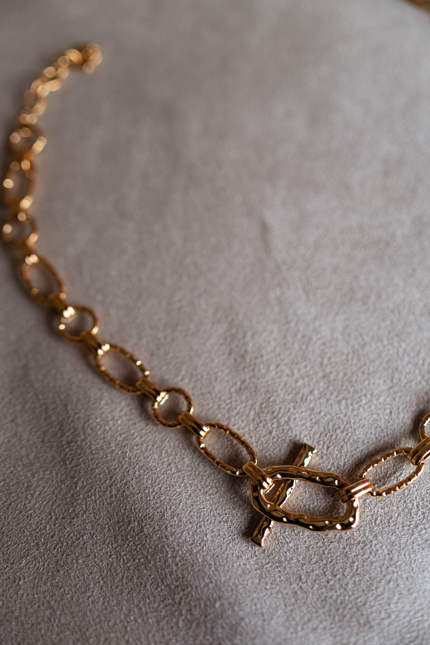 Golden Leria Necklace