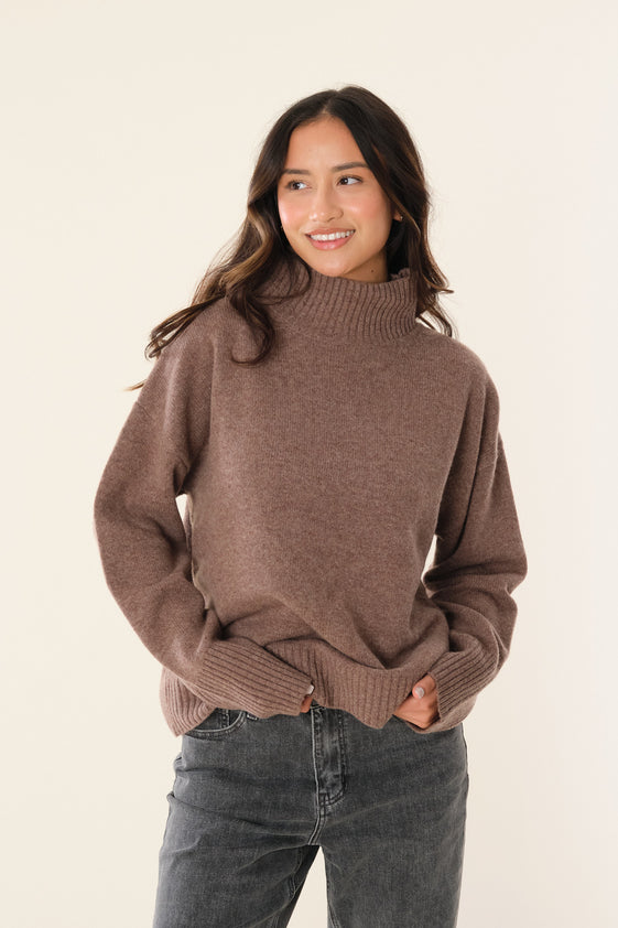 Chocolate Gawen Sweater