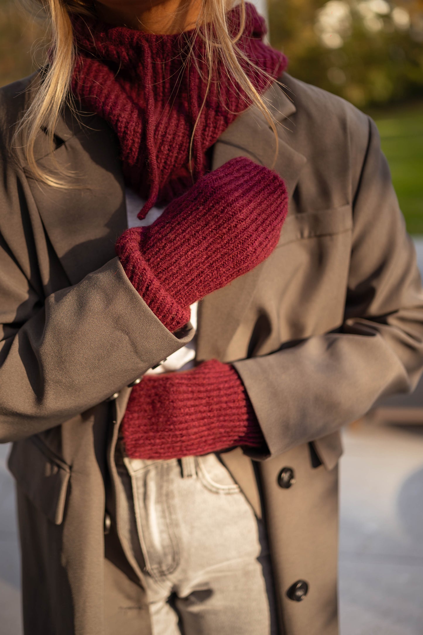 Burgundy Roann Mittens