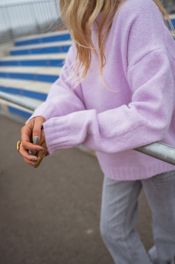 Lilac Levyna Sweater