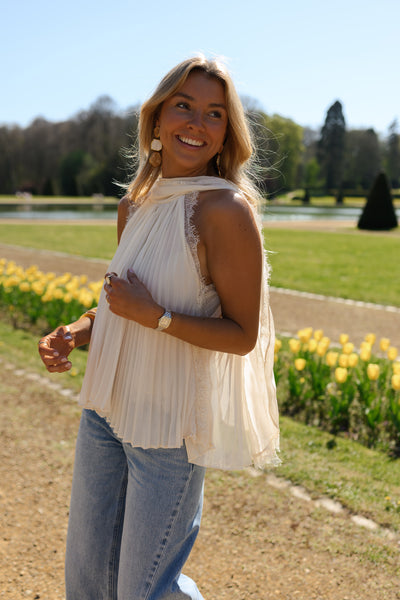 Beige Lace Nath Top – Easy Clothes North America