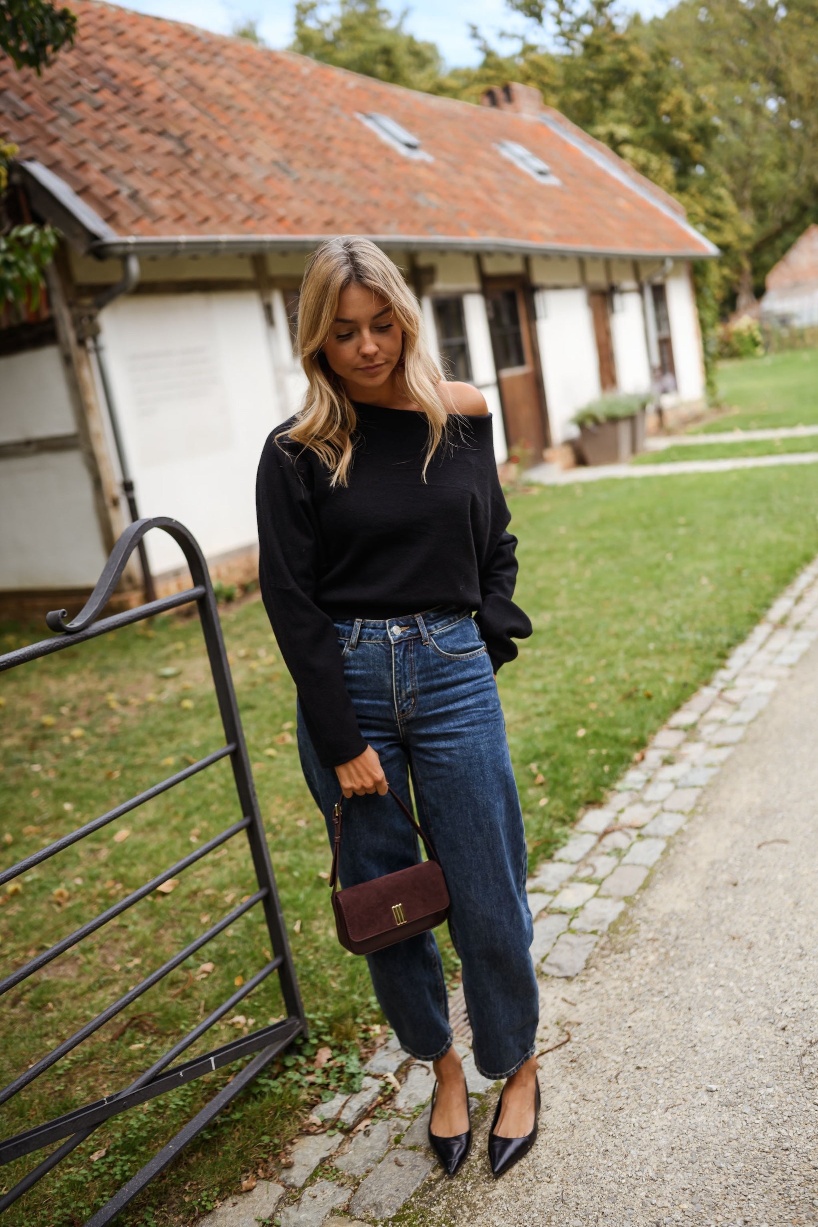 Black Richard Sweater