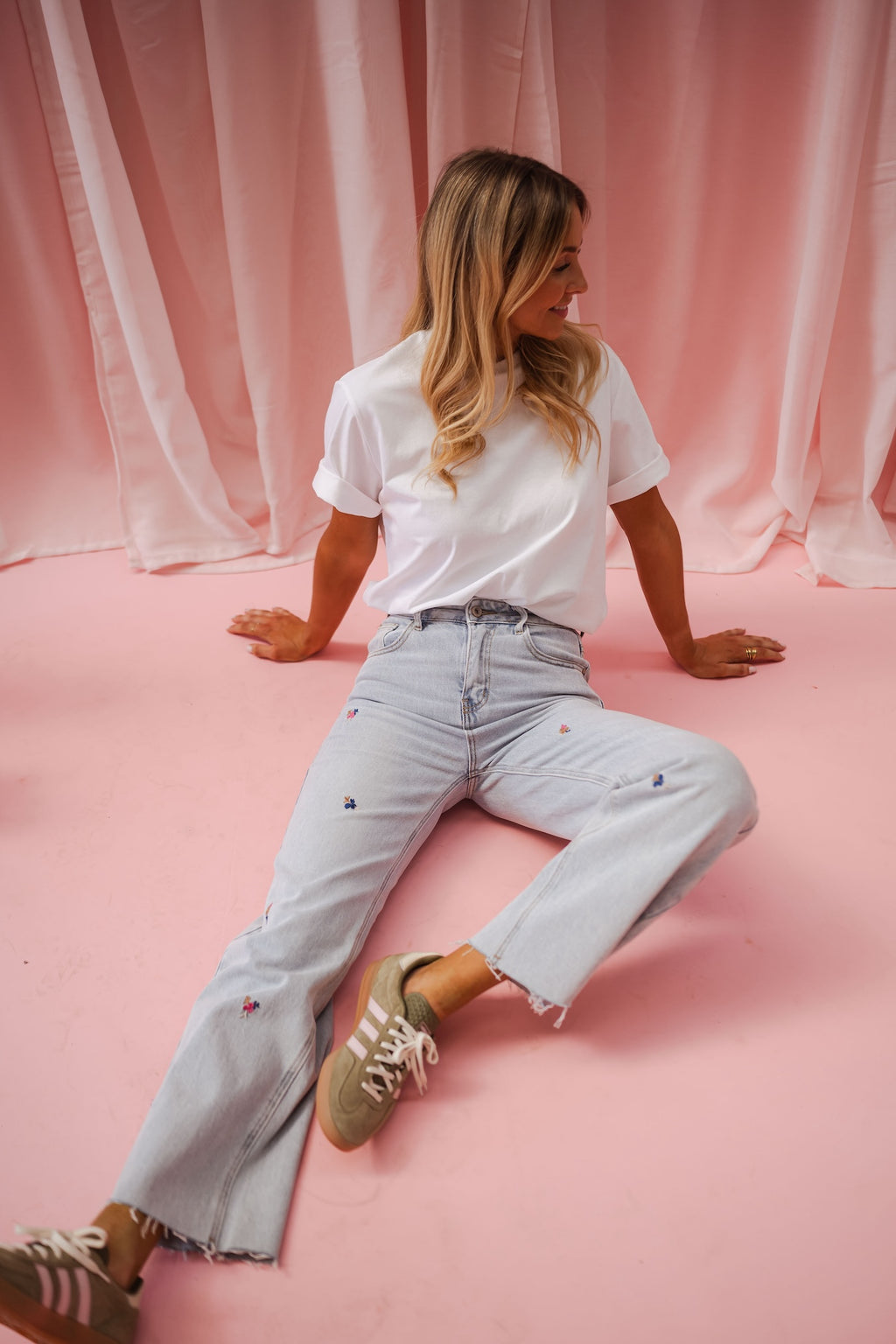 Blue Floral Anabella Jeans – Easy Clothes North America