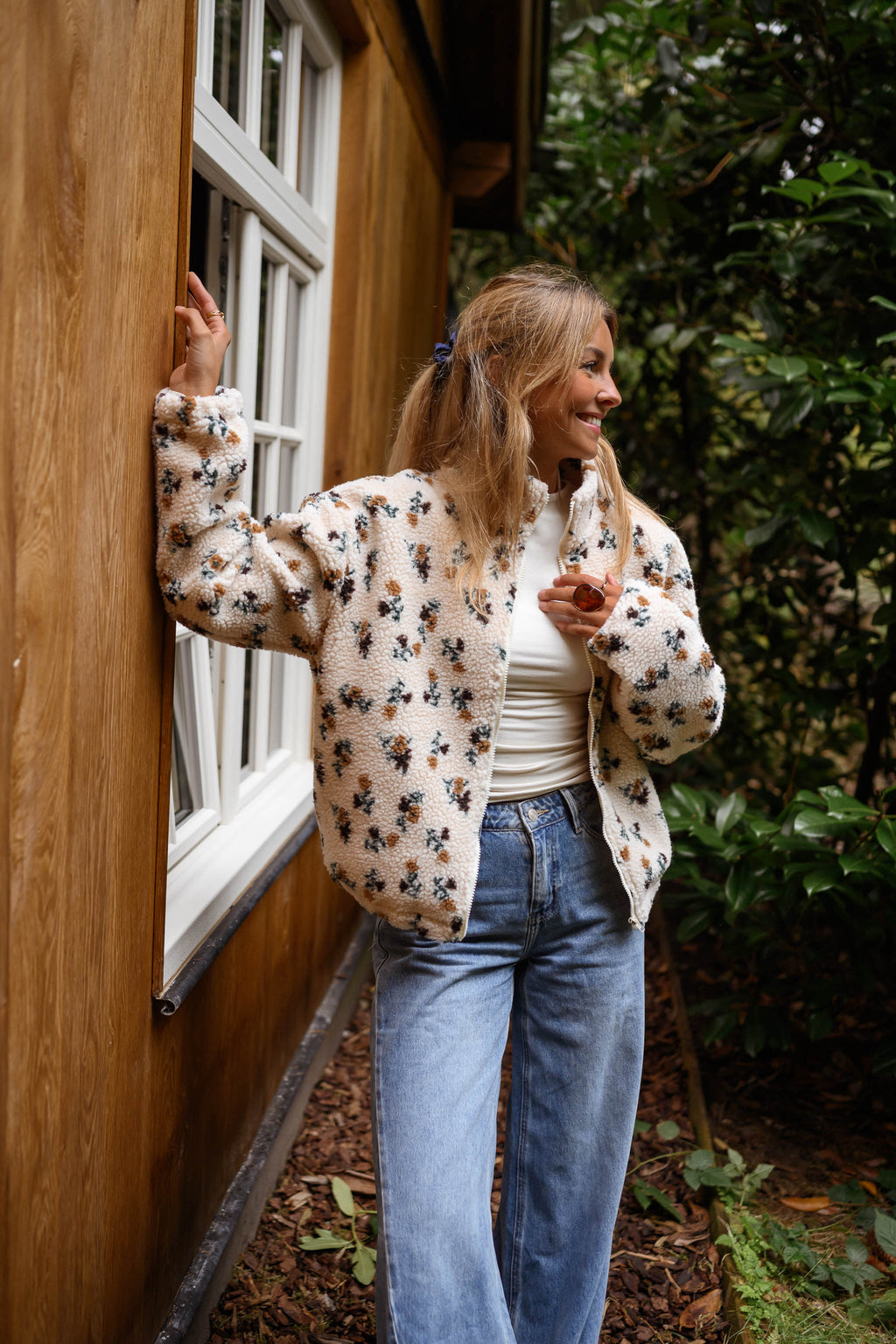 Ecru Floral Alice Fleece Jacket – Easy Clothes North America
