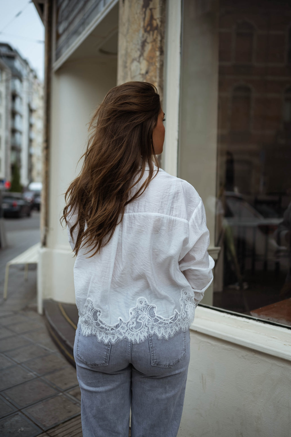 Ecru Ivan Lace-Hem Shirt | Easy Clothes | Easy Clothes North America