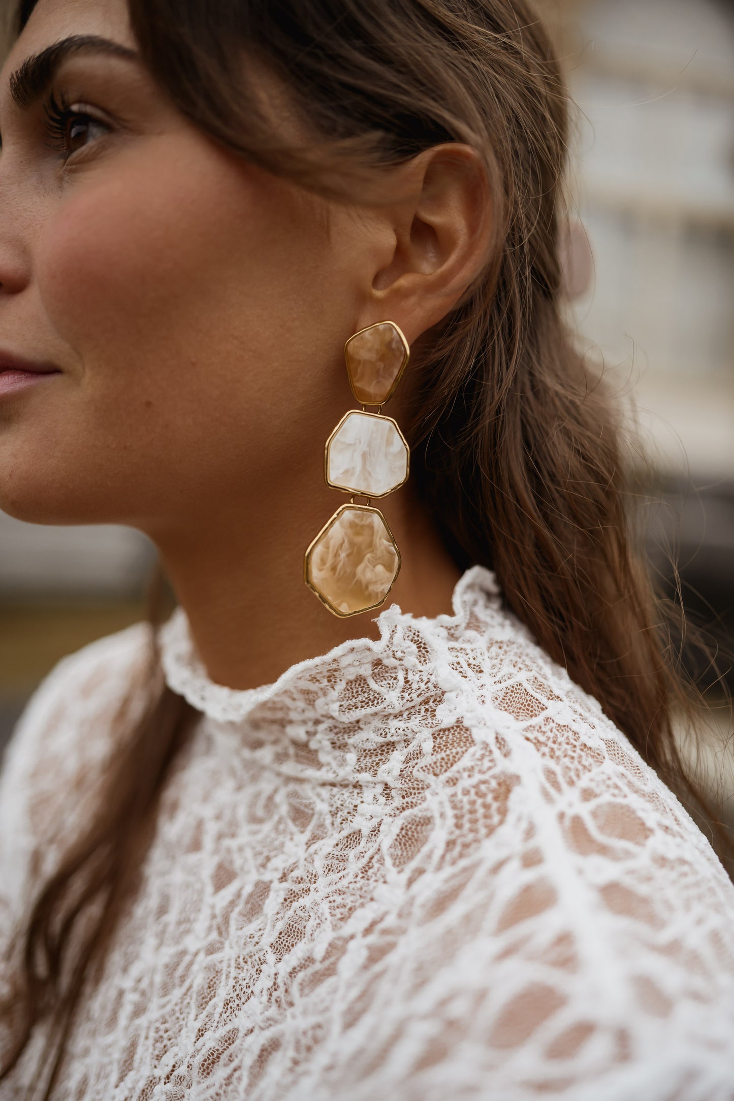 Gold and Beige Palo Earrings