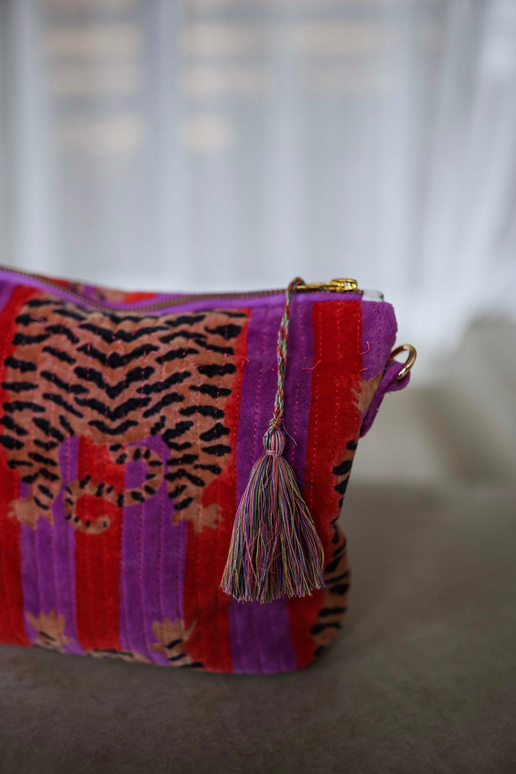 Patterned Dixa Pouch