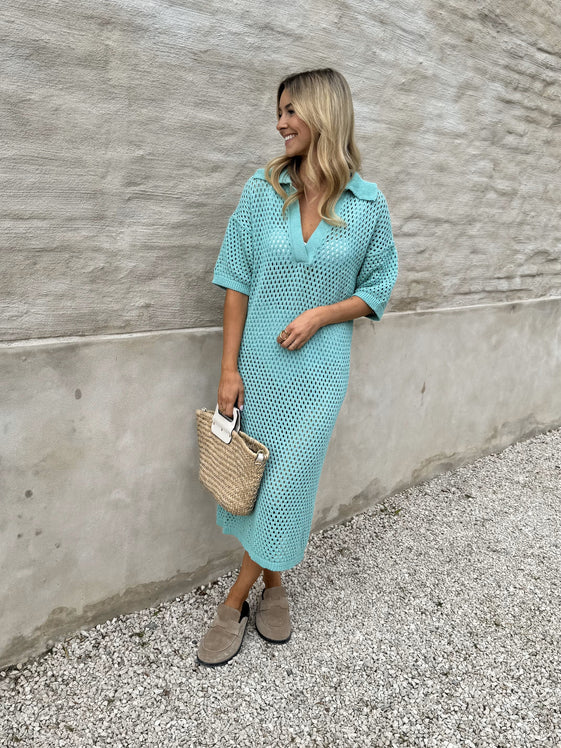 Turquoise Maxi Dress with V-Neck, Polo Lapel Collar, Short Sleeves & Airy Openwork Fabric Beach Dress by EASY CLOTHES One Size (Fits US 2-10) Turquoise Maxi Dress with V-Neck, Polo Lapel Collar, Short Sleeves & Airy Openwork Fabric Beach Dress by EASY CLOTHES One Size (Fits US 2-10)