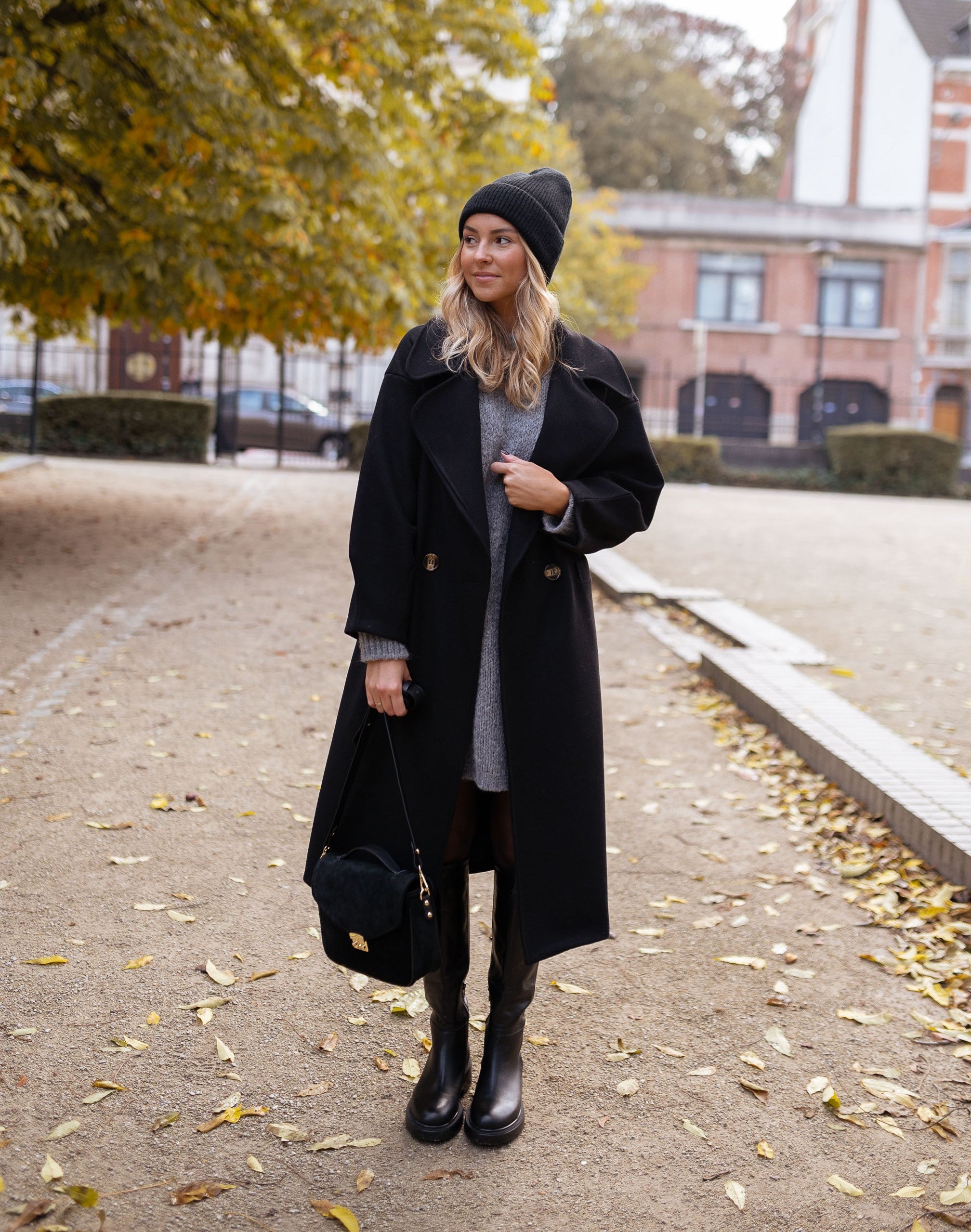 Black Ortal Coat - Easy Clothes North America