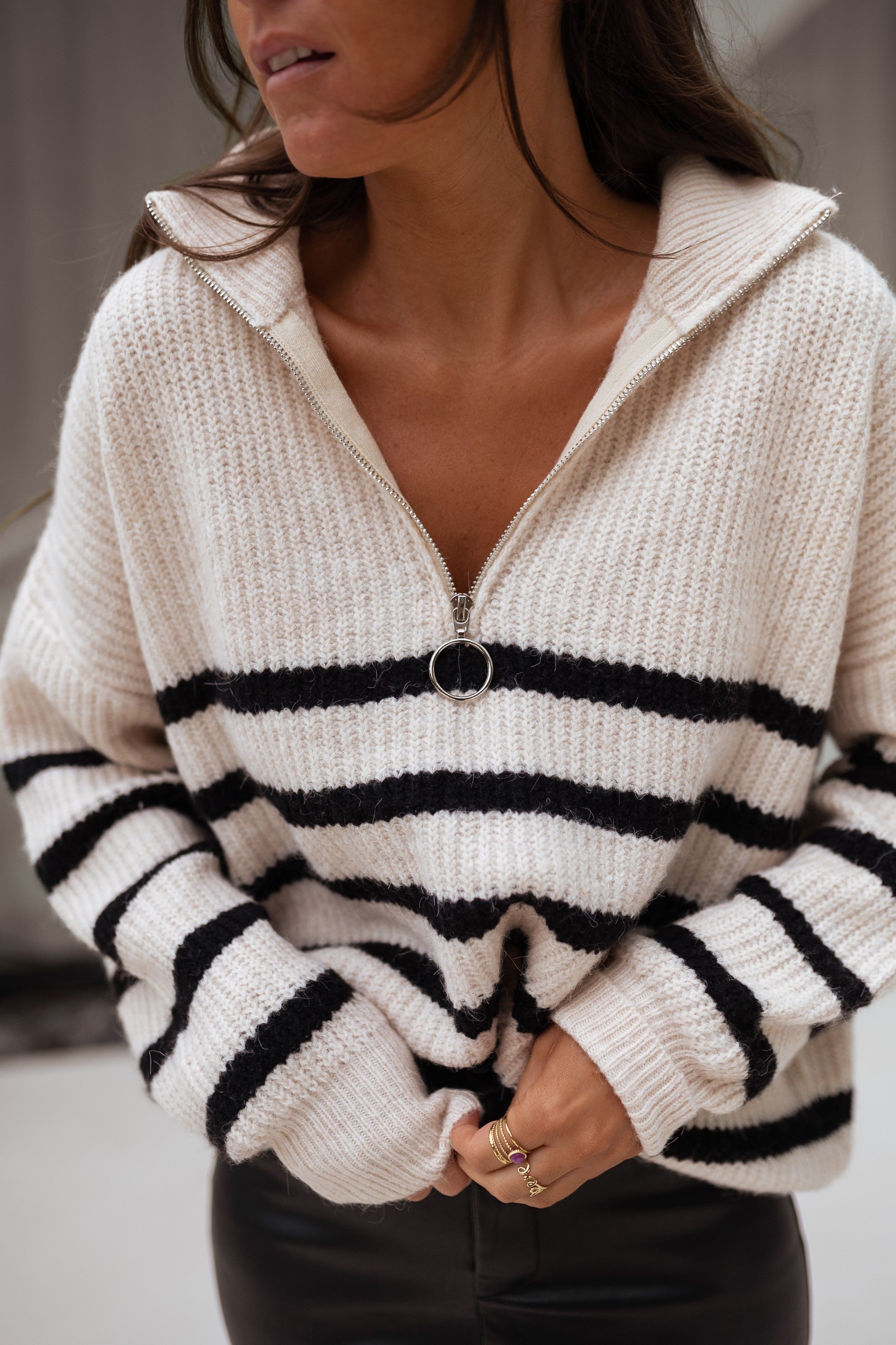 Simple Stripe V-Neck Pullover