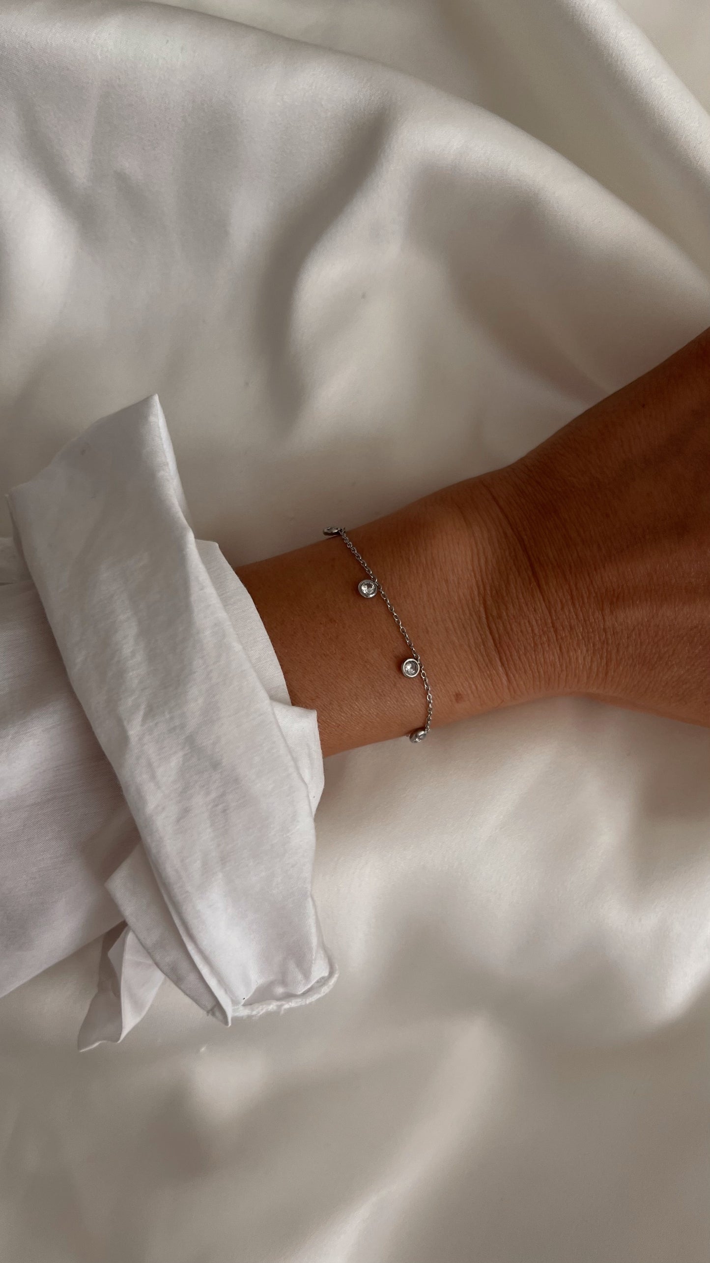 Silver Mietta Bracelet - Easy Clothes North America