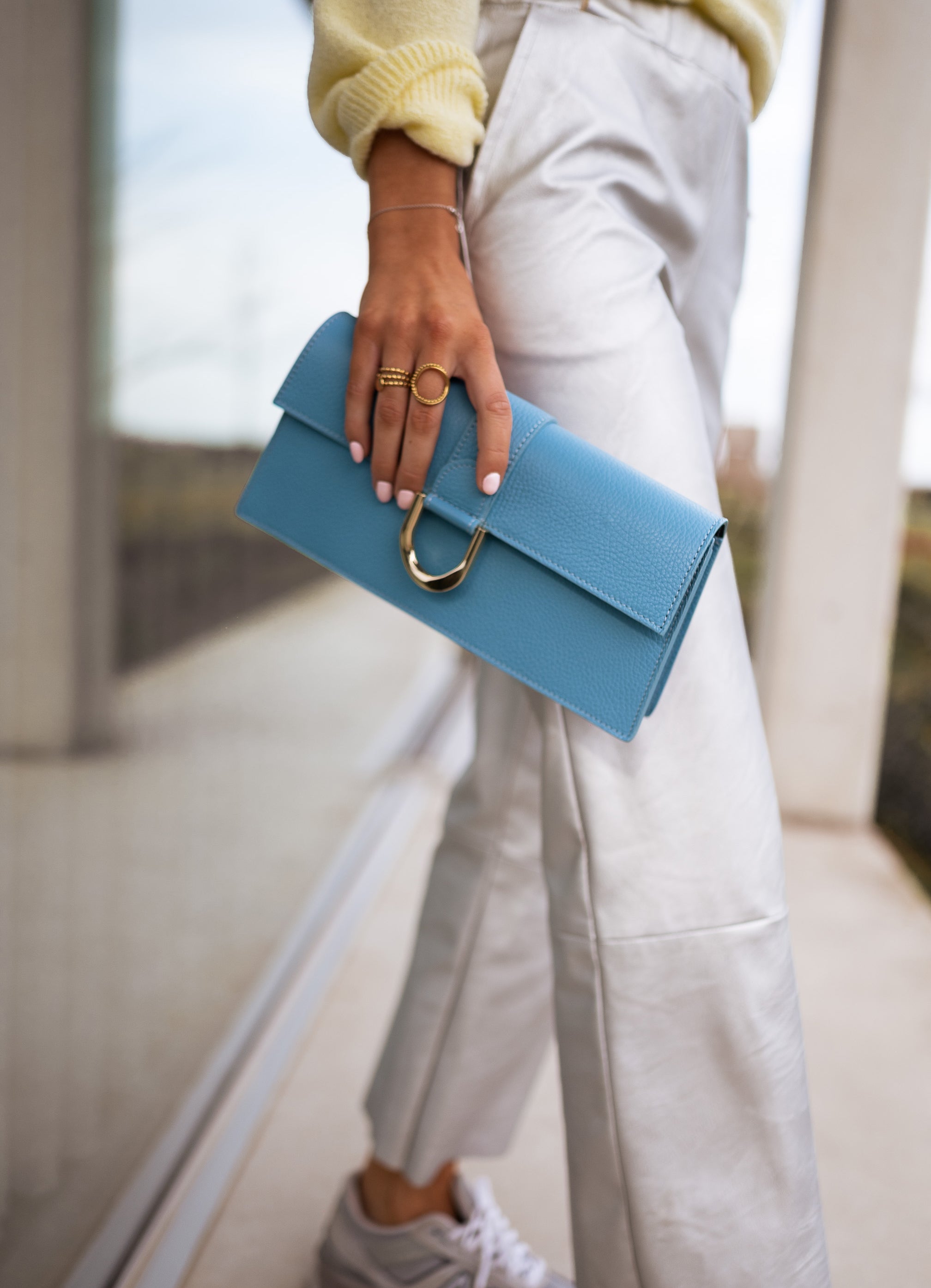 Liz & Co Purse Handbag Bag Shoulder Strap Faux Blue Snake Skin NWOT – Shop  Thrift World
