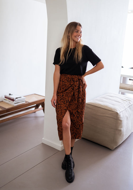 Brick Dion Skirt